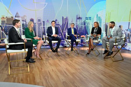 MATTHEW REEVE, ALEXANDRA REEVE GIVENS, WILLIAM REEVE, GEORGE STEPHANOPOULOS, ROBIN ROBERTS, MICHAEL STRAHAN,