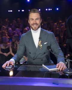 DEREK HOUGH