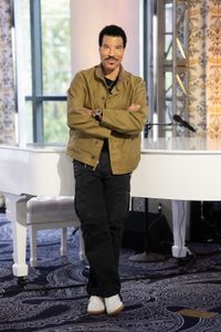 LIONEL RICHIE