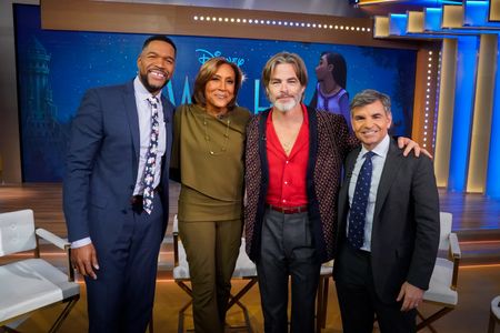 MICHAEL STRAHAN, ROBIN ROBERTS, CHRIS PINEGEORGE STEPHANOPOULOS