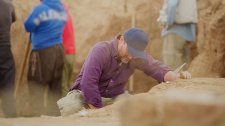 Archaeologist Michael Danti works at an active dig site in Limmu, Iraq. (Windfall Films)