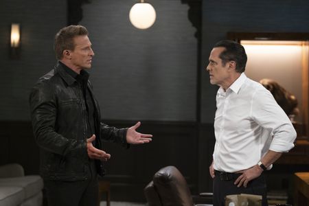 STEVE BURTON, MAURICE BENARD