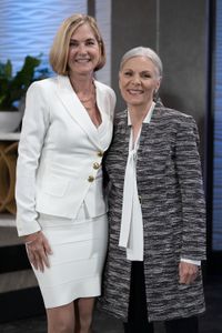 KASSIE DEPAIVA, JANE ELLIOT