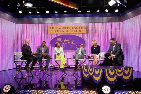 DON STURZ, MICHAEL STRAHAN, ROBIN ROBERTS, GEORGE STEPHANOPOULOS, LARA SPENCER, SAGE, KAZ HOSAKA