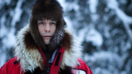 Ricko DeWilde in the wilderness, teaching his daughter skills to survive in the winter season. (BBC Studios/Ryan Walsh)