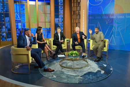 MICHAEL STRAHAN, REBECCA JARVIS, GEORGE STEPHANOPOULOS, SAM CHAMPION, USHER