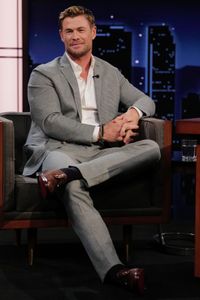 CHRIS HEMSWORTH