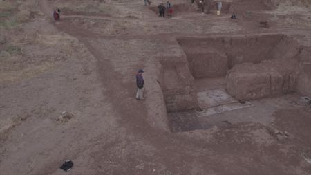 Michael Danti observes the active dig site in Nimrud, Iraq. (Windfall Films)