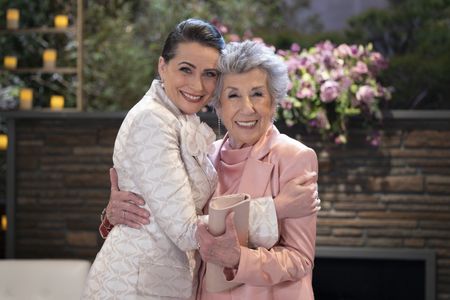 RENA SOFER, ELLEN TRAVOLTA