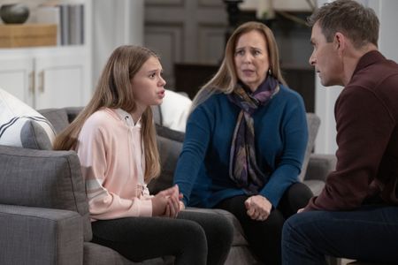 SCARLETT FERNANDEZ, GENIE FRANCIS, JAMES PATRICK STUART