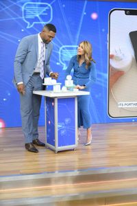  As Seen On Social, Michael Strahan, Lori Bergamotto 