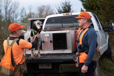 Michigan - L to R: Erik Strazzinski with hunting dog, Chip, and Gordon Ramsay. (Credit: National Geographic/Justin Mandel)