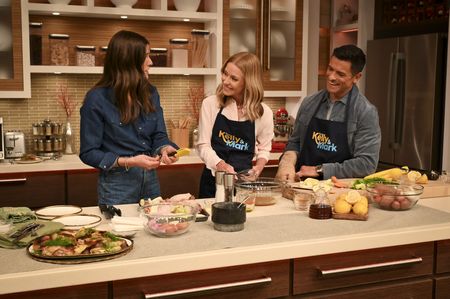 EDEN GRINSHPAN, KELLY RIPA, MARK CONSUELOS