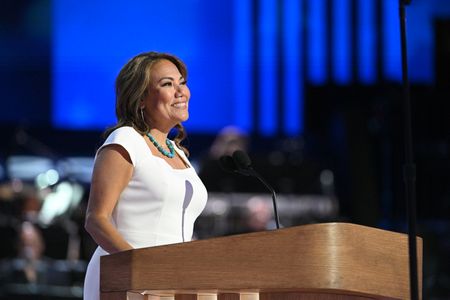 VERONICA ESCOBAR