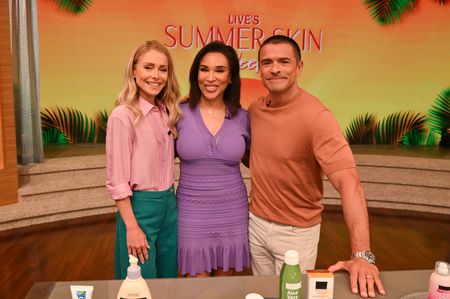 KELLY RIPA, JEANINE DOWNEY, MARK CONSUELOS