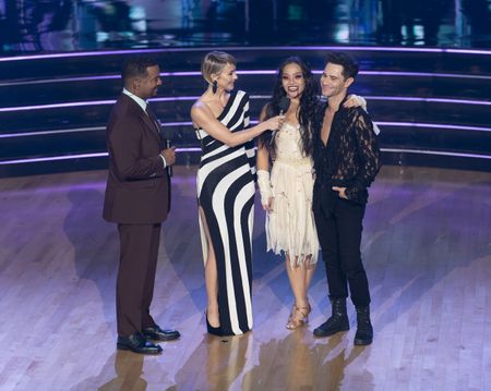 ALFONSO RIBEIRO, JULIANNE HOUGH, JENN TRAN, SASHA FARBER