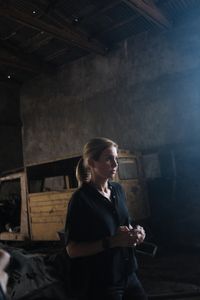 Mariana van Zeller discusses sextortion with Peter in Bulacan. (National Geographic for Disney)