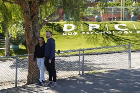 Ashley and Derek watch Phoenix and Cesar in a walking exercise. (National Geographic)