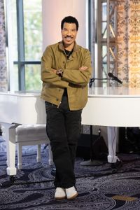 LIONEL RICHIE