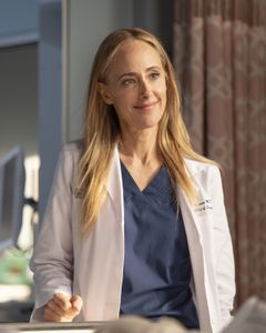 KIM RAVER