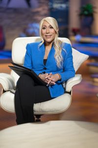 LORI GREINER