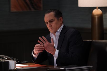 MAURICE BENARD