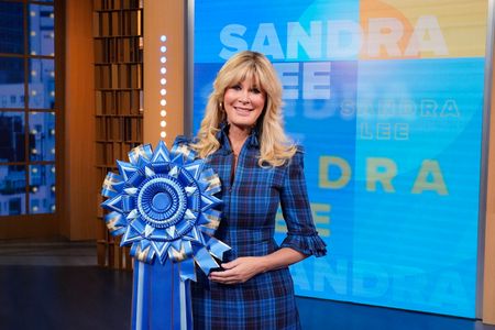 SANDRA LEE