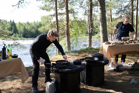 Finland - Gordon Ramsay (L) and Kim Mikkola (R) during the final cook in Finland. (Credit: National Geographic/Justin Mandel)