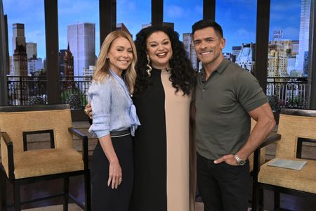 KELLY RIPA, MICHELLE BUTEAU, MARK CONSUELOS