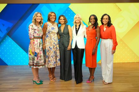 LARA SPENCER, ROBIN ROBERTS, HALLE BERRY, DR PAULINE MAKI, DR JESSICA SHEPHERD, LINSEY DAVIS