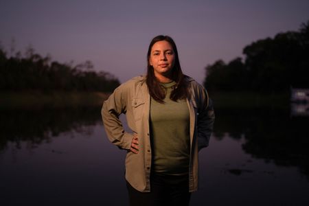 National Geographic Explorer Julia Tavares in Brazil's flooded forest in the Mamirauá Ecological Reservation.  (Photo: National Geographic/Pablo Albarenga)