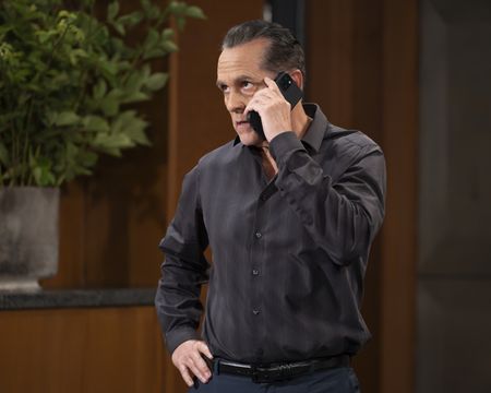 MAURICE BENARD