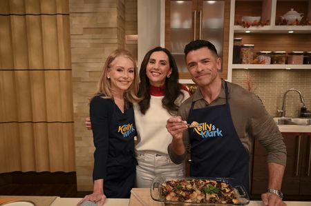 KELLY RIPA, YUMNA JAWAD, MARK CONSUELOS