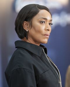 ANGELA BASSETT