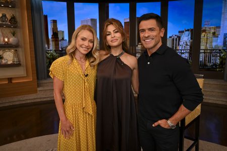 KELLY RIPA, EVA MENDES, MARK CONSUELOS