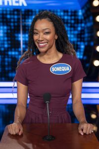 SONEQUA MARTIN-GREEN