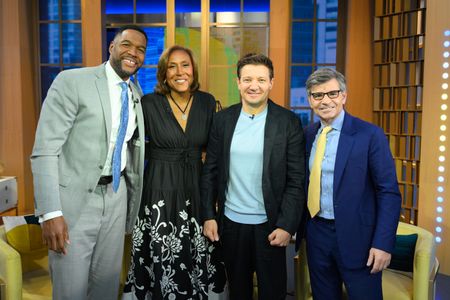 MICHAEL STRAHAN, ROBIN ROBERTS, JEREMY RENNER, GEORGE STEPHANOPOULOS