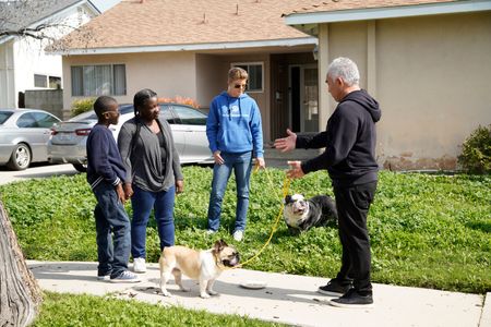 Ramona and Roman in a dog walking exercise. (National Geographic)