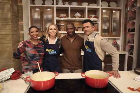 DEJA VU, KELLY RIPA, WARDELL, MARK CONSUELOS