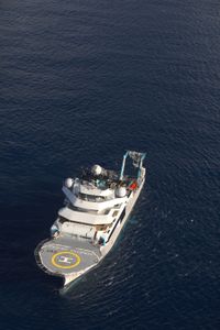 The OceanXplorer from above, floating off the coast of Bimini, Bahamas. (National Geographic/Paige McGarvin)