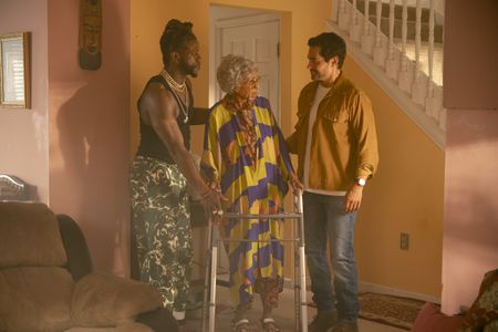 ANTWAYN HOPPER, MARLA GIBBS, RAMÓN RODRIGUEZ