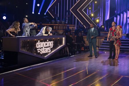 CARRIE ANN INABA, DEREK HOUGH, BRUNO TONIOLI, ALFONSO RIBEIRO, DANNY AMENDOLA, WITNEY CARSON