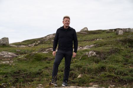 Gordon Ramsay in Ireland. (National Geographic/Justin Mandel)