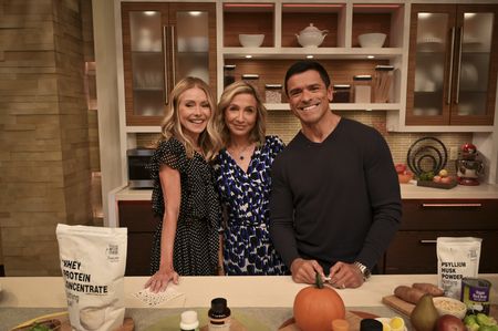 KELLY RIPA, MELINA JAMPOLIS, MARK CONSUELOS