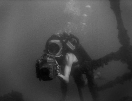 BECOMING COUSTEAU - Jacques Cousteau films an underwater shipwreck in the Mediterranean Sea in 1943. (Credit: The Cousteau Society)