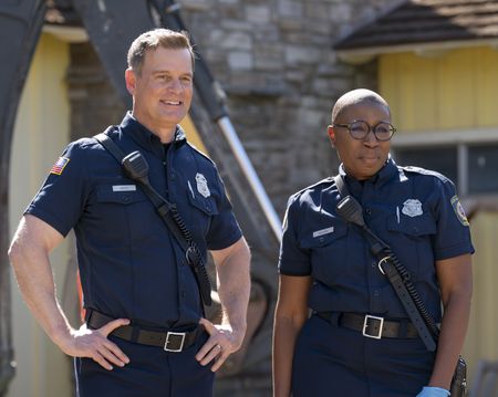 PETER KRAUSE, AISHA HINDS