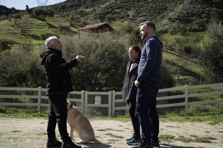 Cesar talks with Ashley and Derek. (National Geographic)