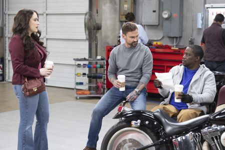 KAT DENNINGS, SEANN WILLIAM SCOTT, DARYL "CHILL" MITCHELL