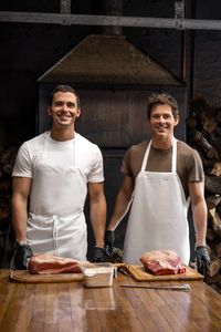 Antoni Porowski and James Marsden at Smitty's Market in Lockhart, TX. (National Geographic/Amy Mikler)