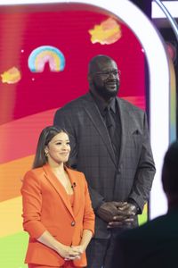 GINA RODRIGUEZ, SHAQUILLE O'NEAL